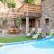 Green Chalet Scalotta - Private Garden with Pool