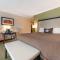 Best Western Plus White Bear Country Inn
