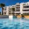 Marina Real II, 2 dormitorios by Bookindenia