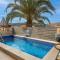 Villa Capitis in the Centre- Deluxe apartment with Swimming Pool