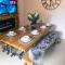 4 bedroom - Sleep 9 home in Cheadle Staffordshire - Alton towers Polar Express Dimmingsdale Peak District Trentham Gardens Water World