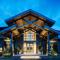 Tengchong Jingge Banshan Hot Spring Hotel