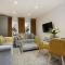 COASTAL CHARM by BOURNECOAST - A Modern Apartment Close to the Sandy Beaches - FM8387