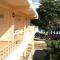 Ebrahim Flats - Grand Baie Beach