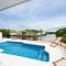 4BR Sombrero Beach House on Canal w Dock & Pool