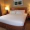 Holiday Inn Express Hotel & Suites Chicago West Roselle, an IHG Hotel - Suite De Un Dormitorio Con Sofá Cama