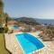 Apolis Villas & Suites Resort