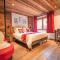 CHALET CHARMING BED and BREAKFAST