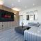 Spacious 2BR Bolton Home Cinema Room & Fast WiFi