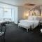 SAHARA Las Vegas - Alexandria King Suite