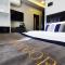 SAND DOOR HOTEL