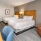 Hampton Inn & Suites Nashville-Vanderbilt-Elliston Place - Habitación Queen Con Dos Camas Queen - No Fumadores