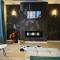 LV Luxury Apart - One minute away from train station