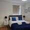 Chic Two Bedroom Apartment in the Heart of Battersea Modern and Comfy