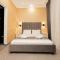 "Rush Hotel"