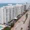 Pavilion Beach Front Apartment with Balcony