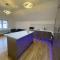 Lovely 2-Bed Penthouse in Wolverhampton
