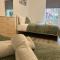 Lovely Triple and Quadruple Rooms in Euston & Square in Central London
