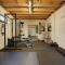 Spacious 4 bed home with gym and tennis court