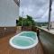 Siri Mariscal Bombinhas C Piscina