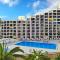 Blanco&Azul - Ocean View Balcony, Pool and Perfect Location