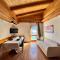 Cozy Penthouse 2 bedrooms with WiFi - Netflix - Private Parking