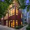West Seattle's Modern Townhome