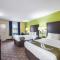 Quality Inn Fredericksburg-Central Park Area - Tweepersoonskamer - Niet Roken
