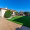 3 Bedroom Beach Front Home In Miami Platja