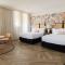 La Concha Key West - Queen Room With Two Queen Beds
