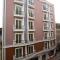 Maywood Hotel