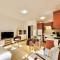 Miranda Apartment with FREE PARKING
