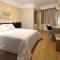 Momax Hotel