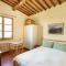 Cozy room at Podere Noceto