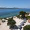 5 meters FROM THE SEA with private beach - 70m2 Colibri Sunset Apartments