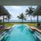 Nil Ralla - Beachfront 5 BR Villa, Private Pool and Cook