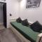 Bright small studio Paris Saint Ouen