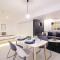 b hotel Heiwaodori 202 - New Apt Famous Hiroshima Hondori for 6p