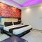 Super OYO Collection O Hotel Noida Saffron