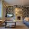 Brodie's Hideaway Stylish Seaside town apartment
