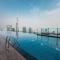 ALiving Luxe 2BR with higest Infinity Pool Close to Dubai Mall & Burj Khalifa