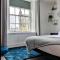 Sterling Stylish 2 bedroom Central Modern Apartment
