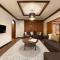 b hotel Kaniwasou 301 Minute walk from Miyajima Pier for 11ppl