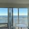 Presidential Suite Heart of Downtown with Stunning View