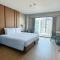 Ramada by Wyndham Bangkok Sukhumvit 11