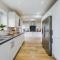 Peak District views and walks, 3 bed semi