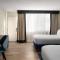 DoubleTree By Hilton Baltimore North Pikesville - Camera Queen Con Due Letti Queen - Accesso Disabili Roll In Doccia