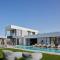 Manza Villa - 850m to Beach with Pickleball Court by etouri