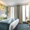 LE CLARK HOTEL