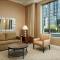 Hilton Charlotte Uptown - Suite King Corner Studio